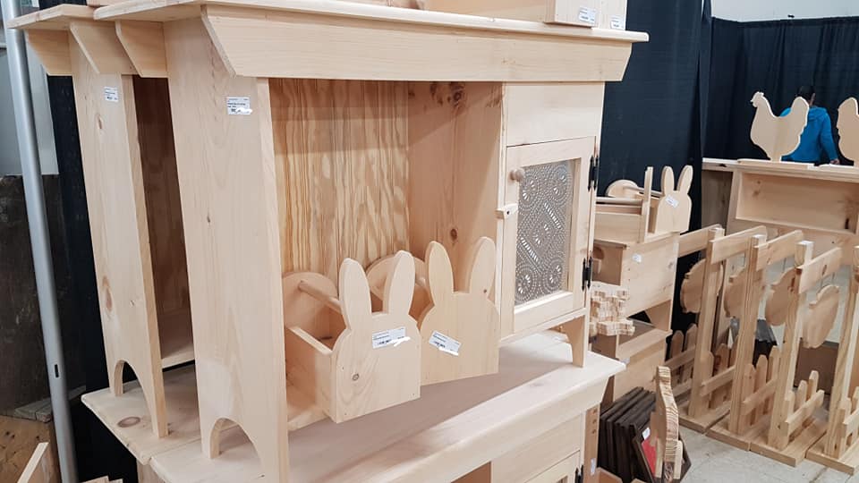 Vendor Handcrafted Woodcrafts Wholesale THE COLUMBUS WAREHOUSE